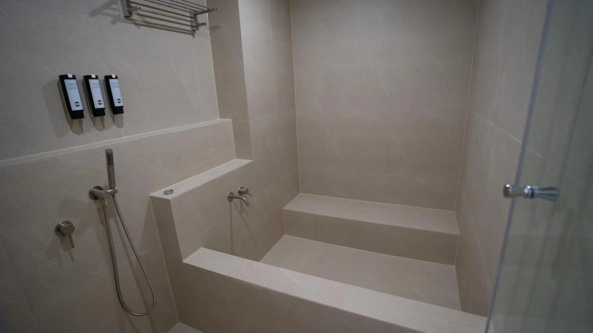 H Avenue Songjeong Hotel Busan South Korea