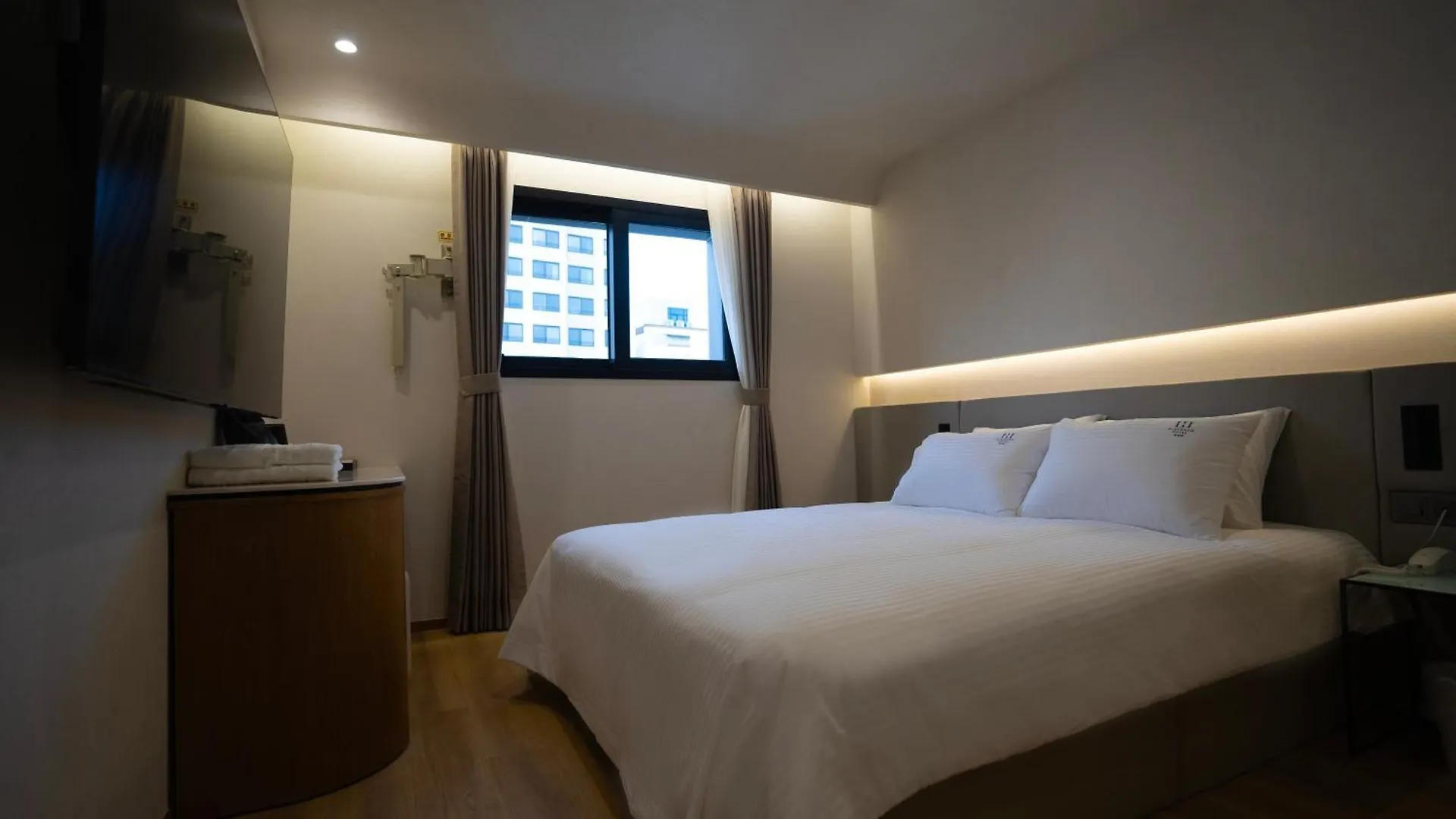 H Avenue Songjeong Hotel Busan