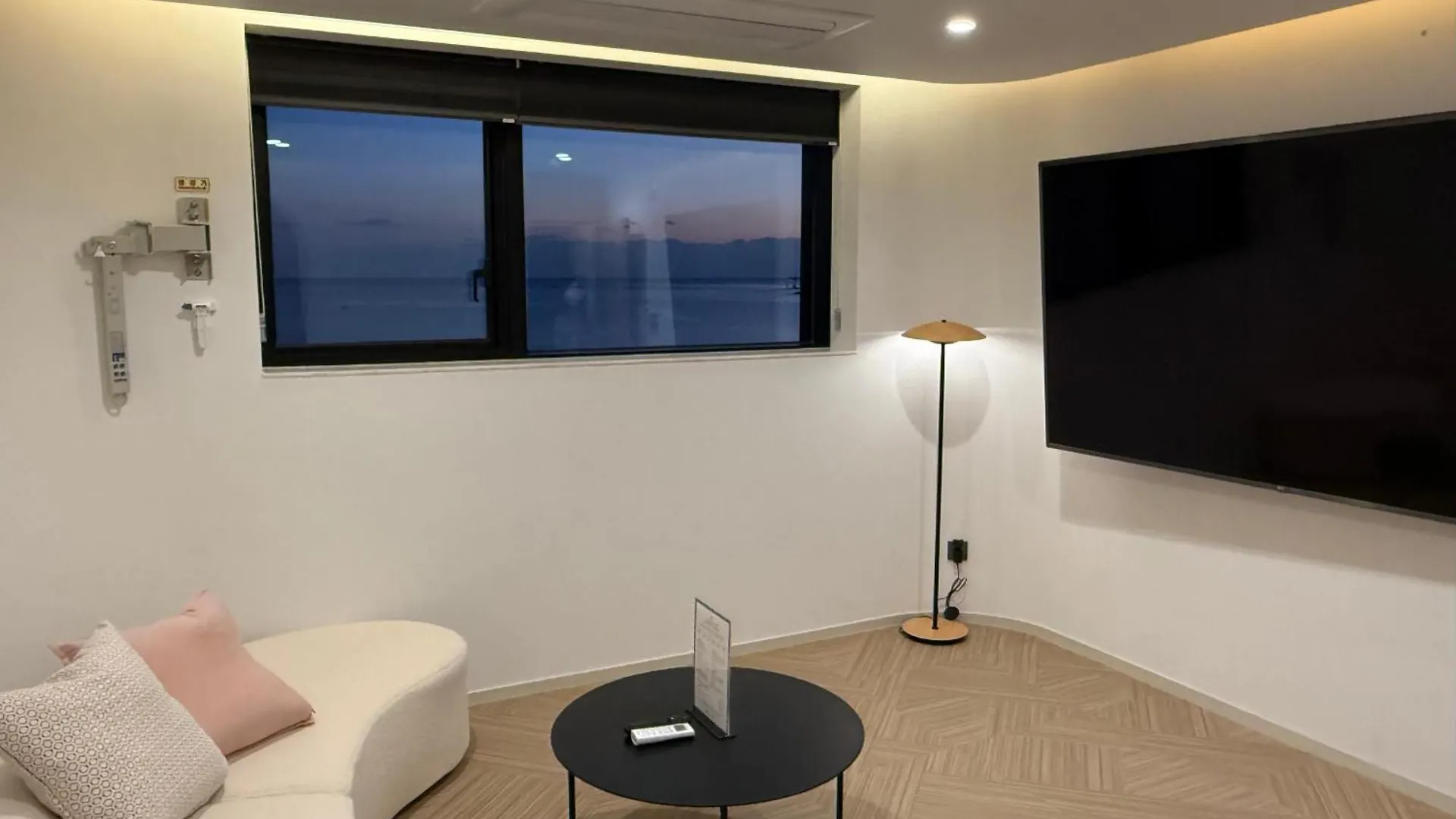 H Avenue Songjeong Hotel Busan