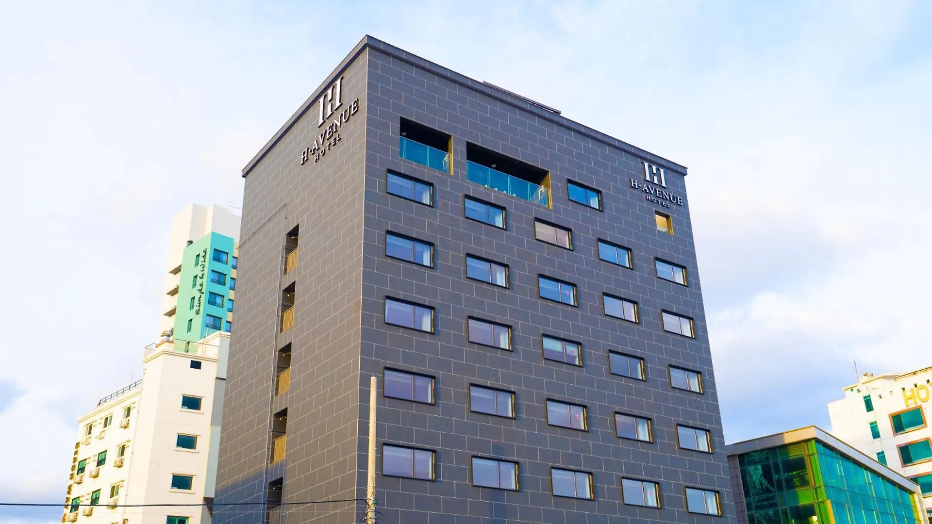 H Avenue Songjeong Hotel Busan