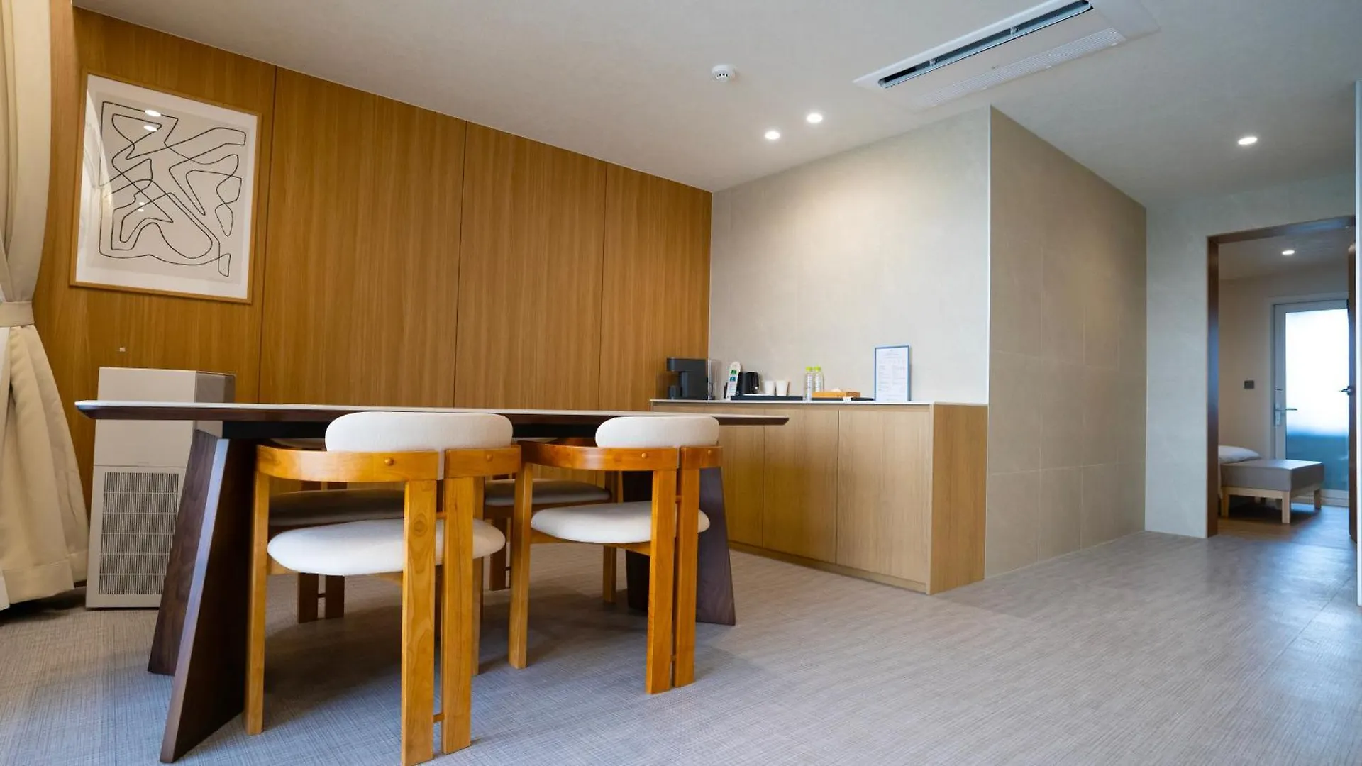 H Avenue Songjeong Hotel Busan